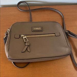 Lodis Charlotte Pebbled Leather Crossbody – Floral Lining & Gold Accents